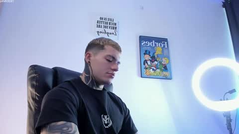 Snapshot of alan_rosee chatting on March 2025 02:37:02 PM Alan online show from March 2025 02:37:02 PM