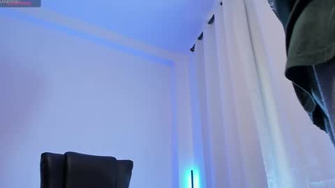 Snapshot of alan_rosee chatting on September 2025 01:57:02 PM Alan online show from September 2025 01:57:02 PM