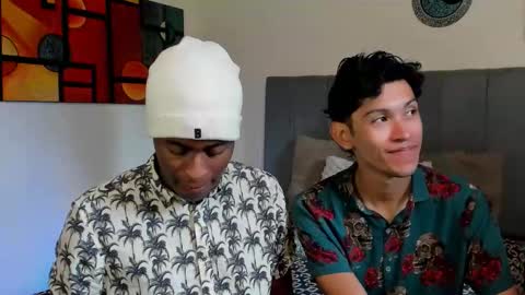 Alan and Criss - WE JUST FRIENDS WITH BENEFITS BOTH VERS online show from November 2025 05:40:02 PM