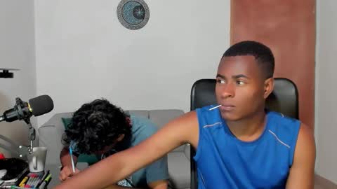 Alan and Criss - WE JUST FRIENDS WITH BENEFITS BOTH VERS online show from February 2026 02:27:01 AM