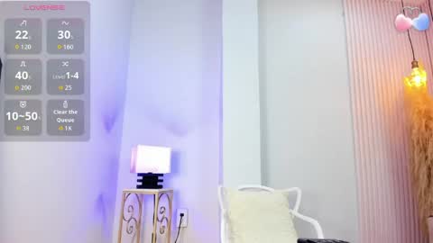 Alana online show from April 2026 07:28:02 PM