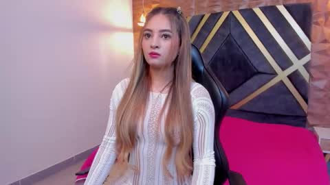 ALANA COX online show from January 2026 11:53:02 PM