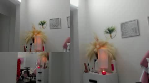 Snapshot of alana_jansen chatting on December 2024 03:40:02 AM Alana online show from December 2024 03:40:02 AM