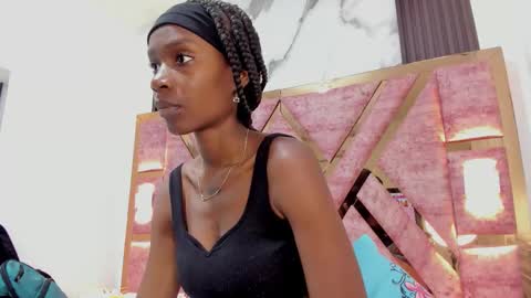 Snapshot of alana_roos chatting on October 2025 04:50:01 PM Alana online show from October 2025 04:50:01 PM