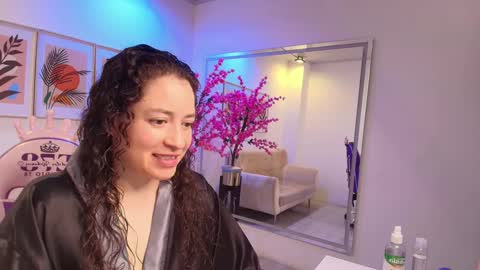 Alana  online show from September 2025 04:14:01 AM