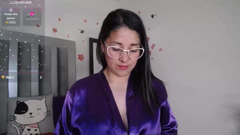 Alana  online show from September 2025 08:31:01 PM