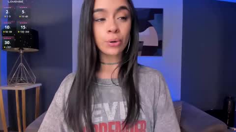 Snapshot of alanacraft chatting on March 2025 03:00:01 AM Alana online show from March 2025 03:00:01 AM