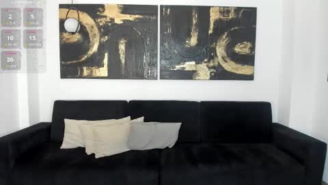 Alana online show from October 2025 12:03:01 PM