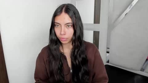 Alana hot online show from January 2026 05:00:01 AM