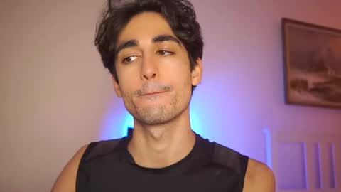 idenavarre online show from December 2024 10:23:01 PM