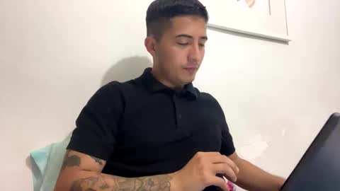 alanj998 online show from October 2025 02:31:01 AM