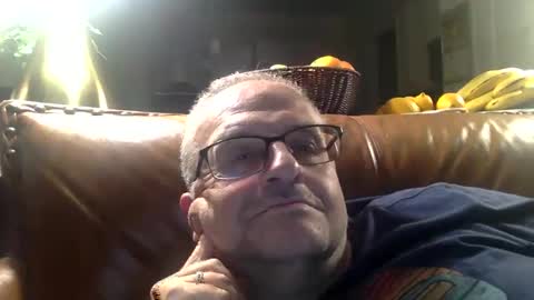 alankrieski1174 online show from October 2025 04:13:01 AM