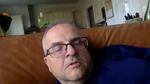 alankrieski1174 online show from November 2025 04:28:02 PM