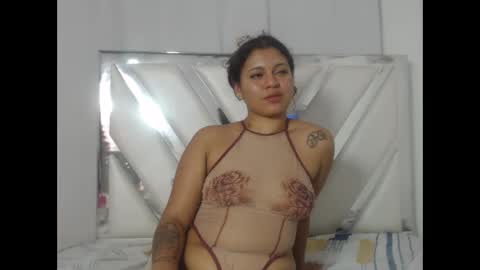Snapshot of alannaharper chatting on May 2026 01:57:16 AM ALANA online show from May 2026 01:57:16 AM