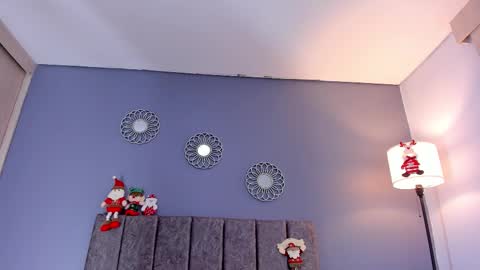 Alanna  online show from December 2025 10:55:01 AM