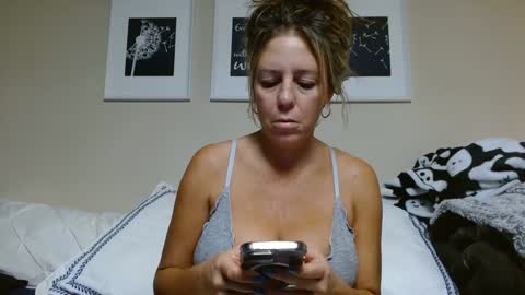 Alanna Rack online show from November 2025 01:10:01 PM