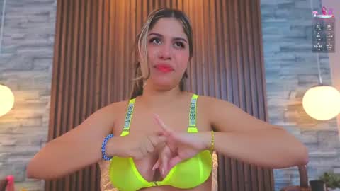 Snapshot of alannavidal chatting on May 2026 03:02:01 AM alannavidal online show from May 2026 03:02:01 AM