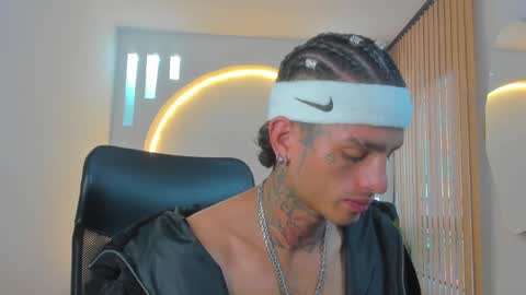 alan online show from January 2025 12:31:02 PM