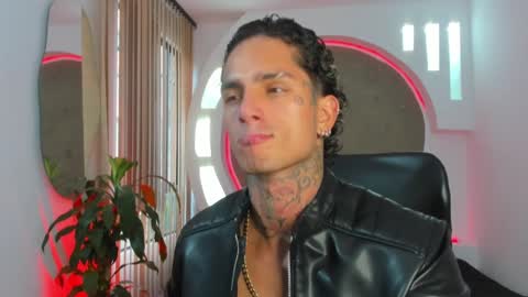 alan online show from February 2025 12:39:01 PM