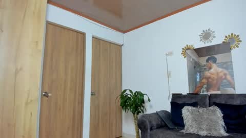 Snapshot of alansex66 chatting on December 2025 11:09:01 PM Alan online show from December 2025 11:09:01 PM