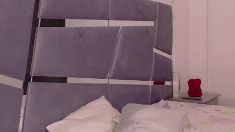 Snapshot of alba_grey chatting on January 2025 12:59:02 AM alba online show from January 2025 12:59:02 AM