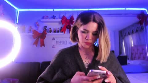 albaandthayron online show from January 2025 03:07:01 PM