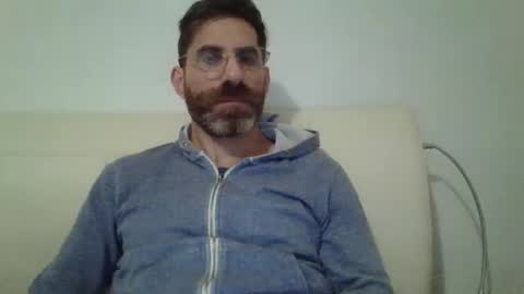 Snapshot of alcatrazcage chatting on December 2024 03:18:02 AM Alcatrazcage online show from December 2024 03:18:02 AM