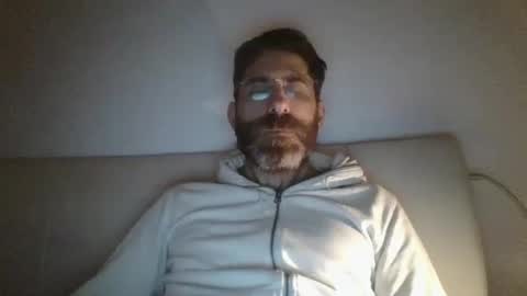 Snapshot of alcatrazcage chatting on January 2025 03:58:02 AM Alcatrazcage online show from January 2025 03:58:02 AM