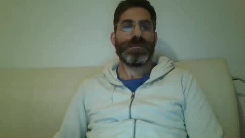 Snapshot of alcatrazcage chatting on January 2025 04:44:01 AM Alcatrazcage online show from January 2025 04:44:01 AM
