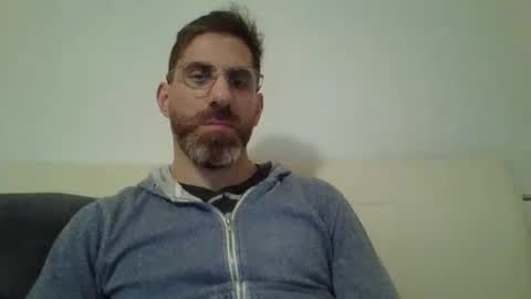 Snapshot of alcatrazcage chatting on January 2025 09:51:01 PM Alcatrazcage online show from January 2025 09:51:01 PM