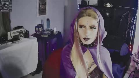 Mistic witch online show from February 2026 05:34:02 AM