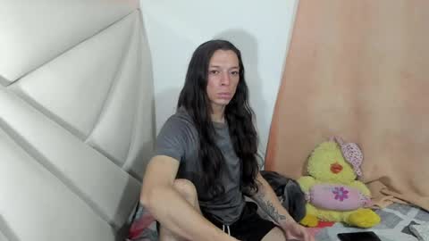Snapshot of ale_noah_xxx chatting on July 2026 07:23:02 AM ale_noah_xxx online show from July 2026 07:23:02 AM