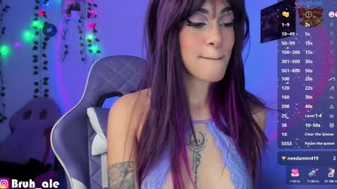 Snapshot of ale_petitee chatting on December 2024 06:12:02 AM alexa online show from December 2024 06:12:02 AM