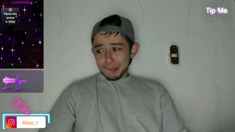 Snapshot of alecadrews_ chatting on January 2025 07:23:01 PM ALEC ANDREWS online show from January 2025 07:23:01 PM