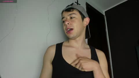 Snapshot of alecadrews_ chatting on January 2025 11:34:02 AM ALEC ANDREWS online show from January 2025 11:34:02 AM