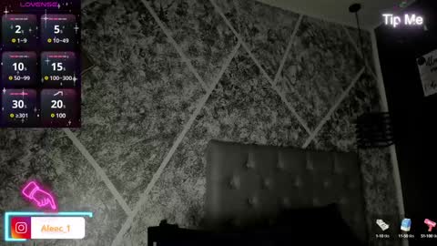 Snapshot of alecadrews_ chatting on February 2025 10:23:02 PM ALEC ANDREWS online show from February 2025 10:23:02 PM