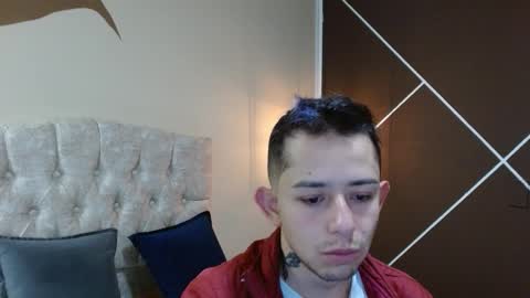 Snapshot of alecadrews_ chatting on September 2025 08:12:02 PM ALEC ANDREWS online show from September 2025 08:12:02 PM