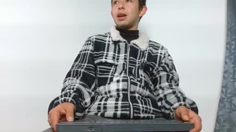 ALEC ANDREWS online show from December 2025 01:25:01 AM