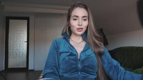 Alecssalove online show from February 2026 02:00:02 PM