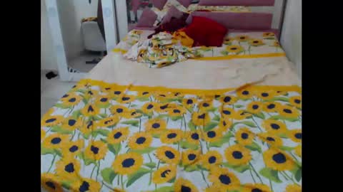 aleeinvein1 online show from October 2025 05:00:02 AM