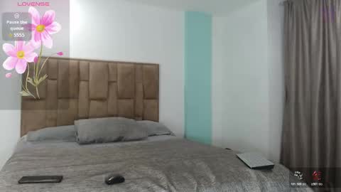 alejandra online show from October 2025 11:27:01 PM