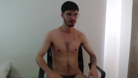Snapshot of aleex_miller chatting on September 2025 03:34:01 PM aleex_miller online show from September 2025 03:34:01 PM