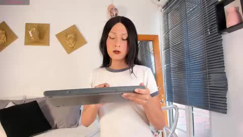 aleexiiaa online show from June 2026 03:16:02 PM