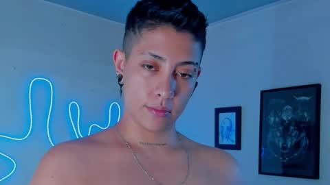 Alejandra online show from October 2025 11:04:02 PM