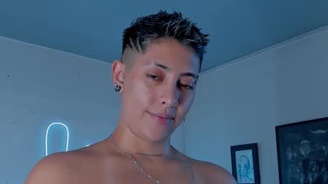 Alejandra online show from December 2025 01:24:02 AM