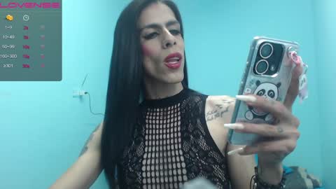 aleja online show from January 2025 10:36:01 PM