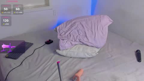 Snapshot of aleja_rossi chatting on March 2026 05:31:02 PM Aleja online show from March 2026 05:31:02 PM