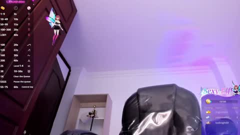 Alejandra online show from December 2024 03:01:01 PM
