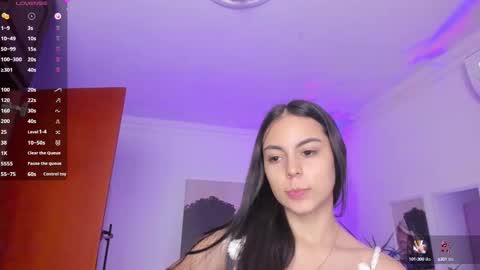 Alejandra online show from February 2025 11:13:01 AM