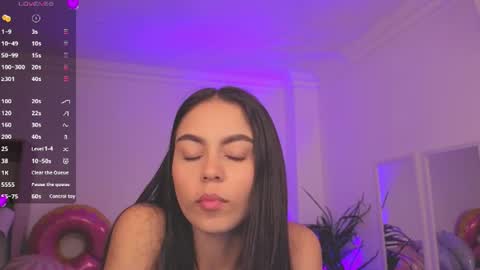 Alejandra online show from July 2026 11:36:01 AM